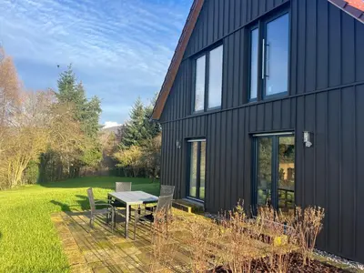 Ein Garten an der Unterkunft 4-Steine-Blick, Wohnung 3