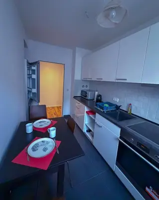 Küche/Küchenzeile in der Unterkunft Wohnung am Hauptbahnhof