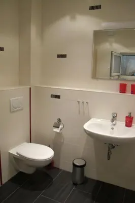 Ein Badezimmer in der Unterkunft Apartment Apartment Horn by Interhome