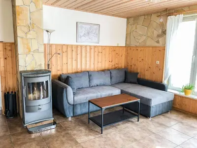 Ein Sitzbereich in der Unterkunft Apartment Gemütliche Wohnung in Niederpoyritz mit Garten by Interhome
