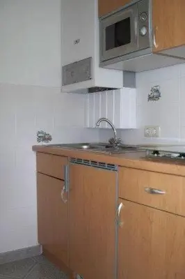 Küche/Küchenzeile in der Unterkunft Holiday Home FH am Oberteich by Interhome