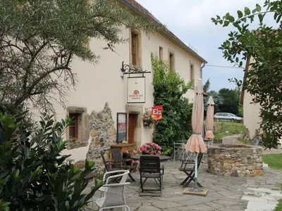 Ein Garten an der Unterkunft Holiday Home in Maxen mit Privatem Pool by Interhome