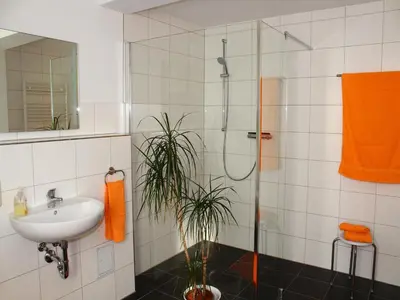 Ein Badezimmer in der Unterkunft XXL Ferienhaus in Struppen