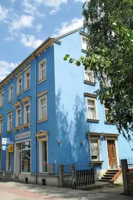 Das Gebäude in dem sich die Ferienwohnung befindet
