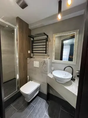 Ein Badezimmer in der Unterkunft Gasthaus Zum schwarzen Roß