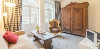 Ein Sitzbereich in der Unterkunft Appartementhaus Saxonia Appartment August der Starke - Kategorie Deluxe Appartement