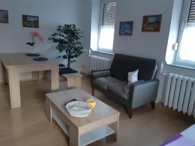 Ein Sitzbereich in der Unterkunft Ferienwohnung bei Familie Keil