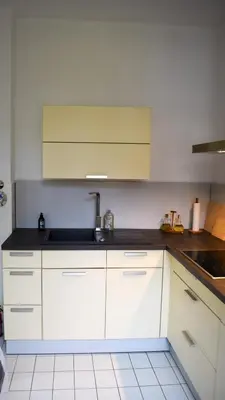 Küche/Küchenzeile in der Unterkunft Moderne 2-Zimmer-Wohnung mit WLAN & Smart-Home