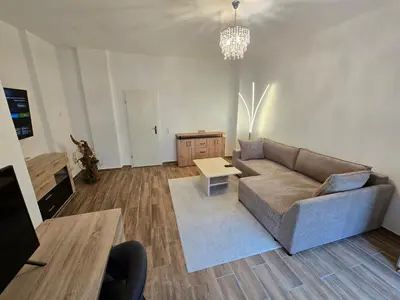 Ein Sitzbereich in der Unterkunft Boardinghouse mit 10 großen Apartments mit Parkplatz und Balkon