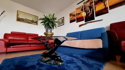 Ein Sitzbereich in der Unterkunft 3 Raum Ferienwohnung am Dresden Hauptbahnhof