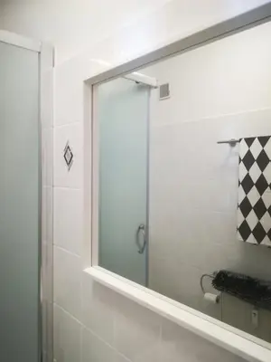 Ein Badezimmer in der Unterkunft 1-Raum-Apartment -Stockholm-