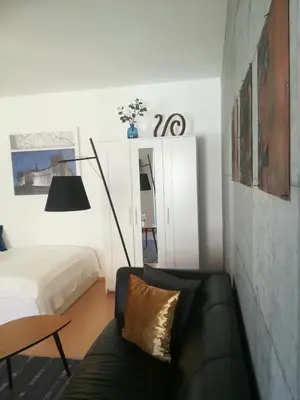 Ein Sitzbereich in der Unterkunft 1-Raum-Apartment -Stockholm-