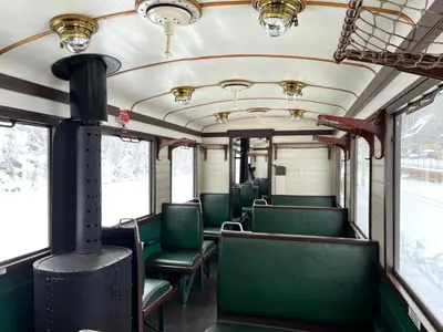 Ein Sitzbereich in der Unterkunft Waldhaus zur Kleinbahn