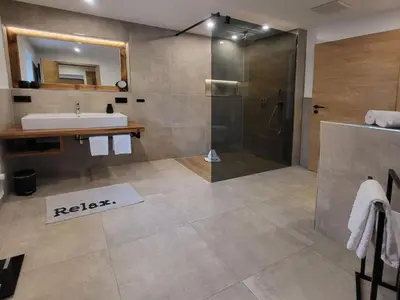 Ein Badezimmer in der Unterkunft Apartment Ferienapartment Horn by Interhome