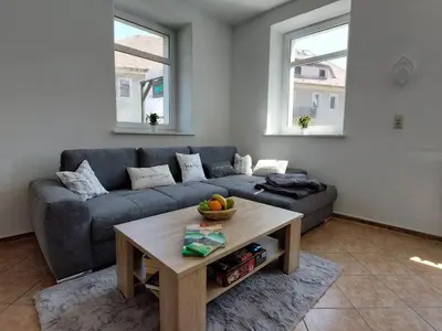 Ein Sitzbereich in der Unterkunft Apartment am Hofladen Hellendorf - Sächsische Schweiz by Interhome