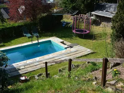 Der Swimmingpool an oder in der Nähe von Apartment kunstsammler by Interhome