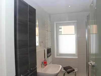 Ein Badezimmer in der Unterkunft Apartment Horn by Interhome