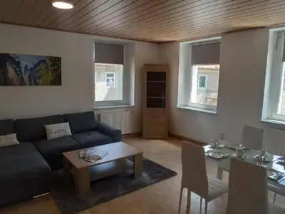 Ein Sitzbereich in der Unterkunft Apartment am Hofladen Hellendorf - Sächsische Schweiz by Interhome