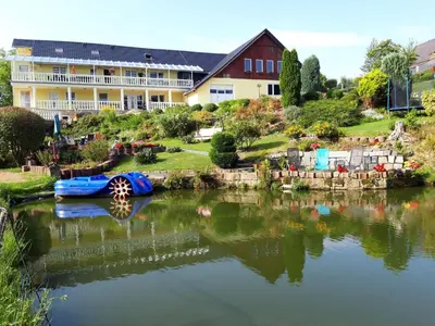 Blick auf einen Fluss in der Nähe der Ferienwohnung
