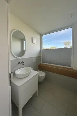Ein Badezimmer in der Unterkunft Großzügiges Landhaus mit Pool & Kamin - ideal zwischen Leipzig und Dresden - Spacious Country House with Pool near Leipzig & Dresden