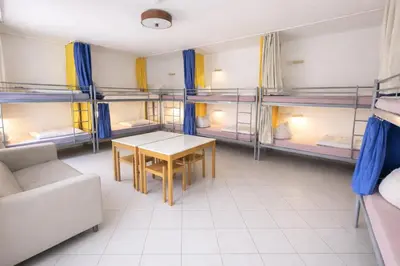 Ein Bett oder Betten in einem Zimmer der Unterkunft Königstein Hostel