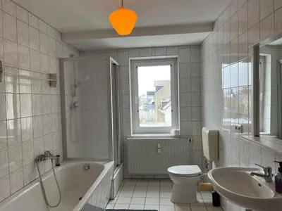 Ein Badezimmer in der Unterkunft Tolle & geräumige Wohnung in Falkenberg