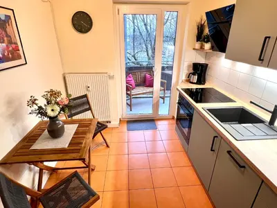 Küche/Küchenzeile in der Unterkunft Apartment Kirschblüte mit Balkon