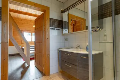 Ein Badezimmer in der Unterkunft Golden Hop Waldsiedlung