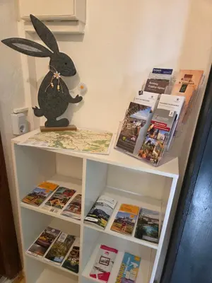 Die Bibliothek in der Ferienwohnung
