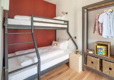 Ein Bett oder Betten in einem Zimmer der Unterkunft Staycity Aparthotels Dresden City Centre