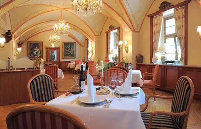 Ein Sitzbereich in der Unterkunft Romantik Hotel Burgkeller Residenz Kerstinghaus
