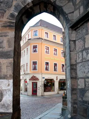 Das Gebäude in dem sich das Hotel befindet