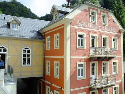 Das Gebäude in dem sich das Hotel befindet