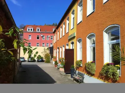 Das Gebäude in dem sich das Hotel befindet