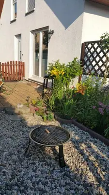 Ein Garten an der Unterkunft Ferienwohnung Schusi Freital