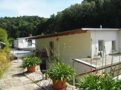 Das Gebäude in dem sich die Ferienwohnung befindet