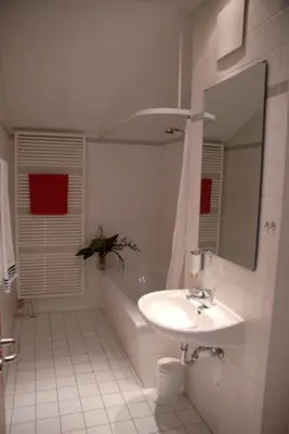 Ein Badezimmer in der Unterkunft Hotel Leipziger Land