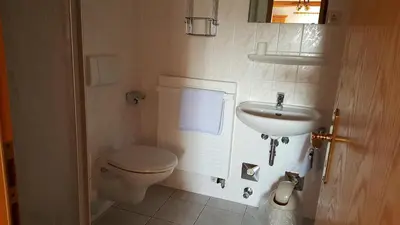 Ein Badezimmer in der Unterkunft Jägerheim Löbsal