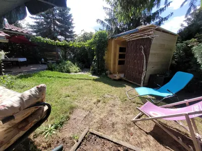Ein Garten an der Unterkunft Gartenhaus Nossen
