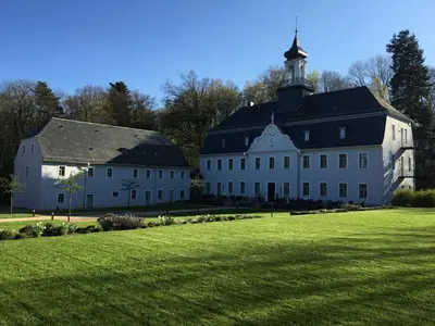 Das Gebäude in dem sich das Hotel befindet