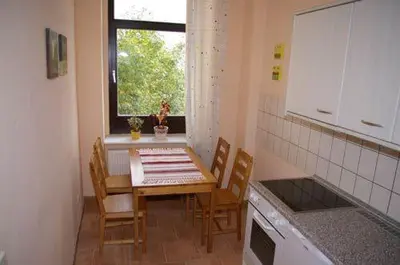 Küche/Küchenzeile in der Unterkunft 3R Fewo bis 8 Personen zentral T8