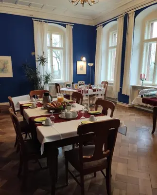Ein Sitzbereich in der Unterkunft Herrenhaus Schmölen GbR