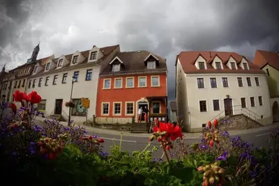Das Gebäude in dem sich das Bed & Breakfast befindet