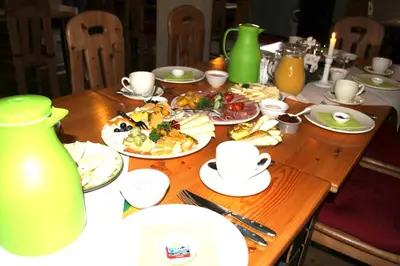 Essen in der Ferienwohnung oder in der Nähe