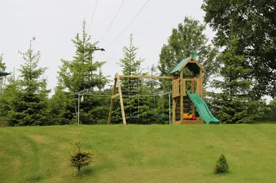 Ein Kinderspielbereich in der Unterkunft Ferienwohnung am Erlermuhlenbach