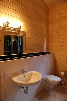 Ein Badezimmer in der Unterkunft Ferienpark Seeblick