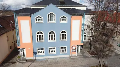 Das Gebäude in dem sich das Hotel befindet
