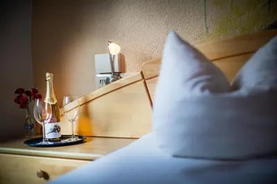 Ein Bett oder Betten in einem Zimmer der Unterkunft Pension Bomätscher
