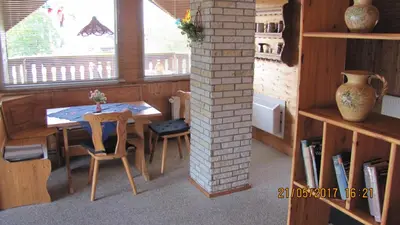 Die Bibliothek in der Ferienwohnung