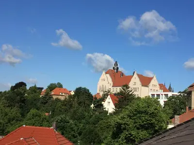 Das Gebäude in dem sich die Ferienwohnung befindet